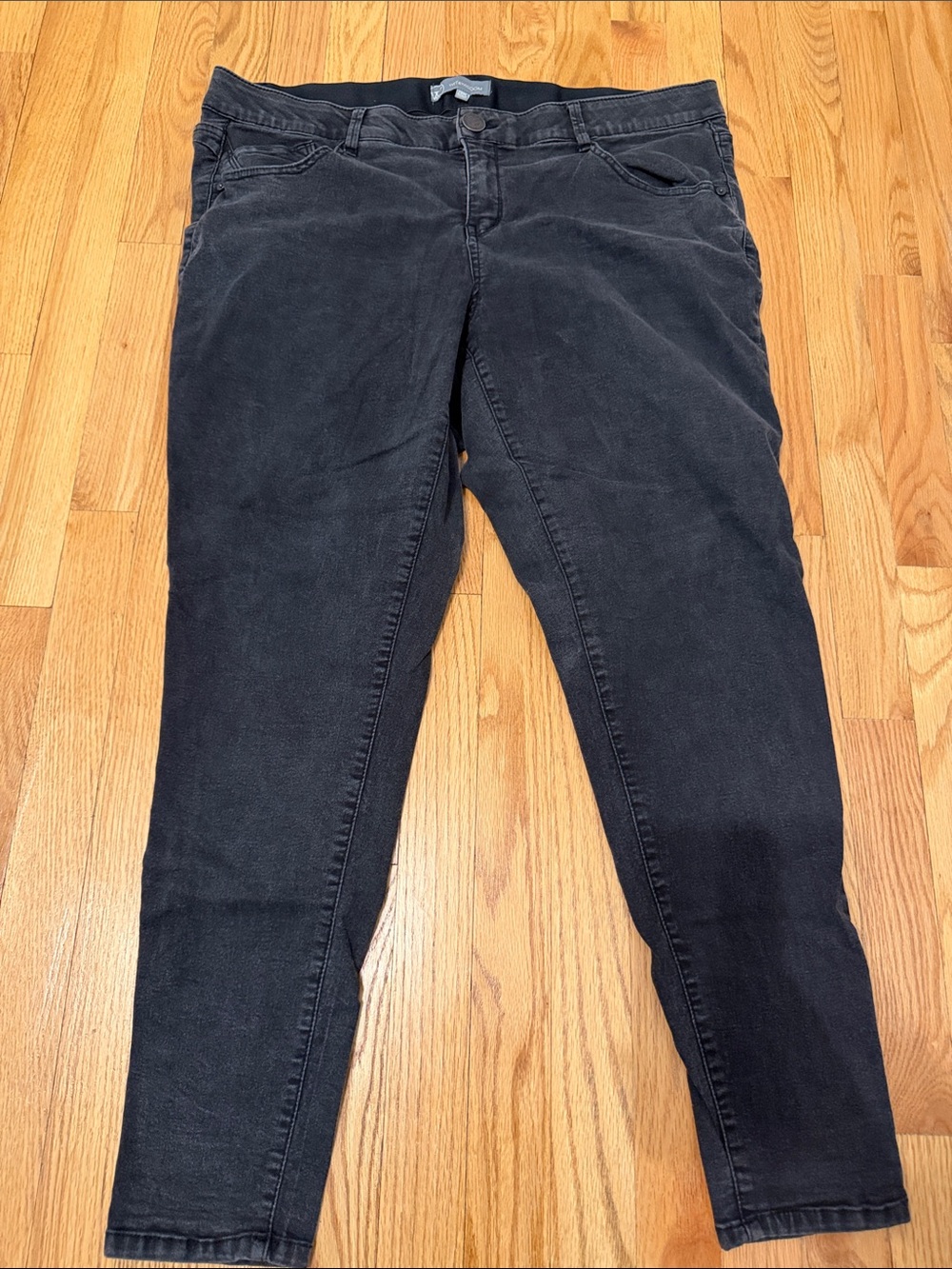 Wit & Wisdom Slim Black Skinny Jeans